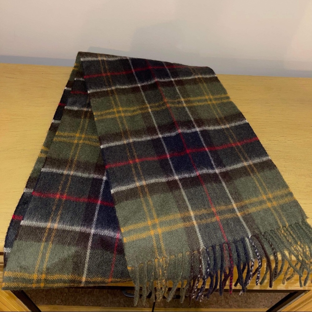 Men’s Barbour Classic Tartan scarf